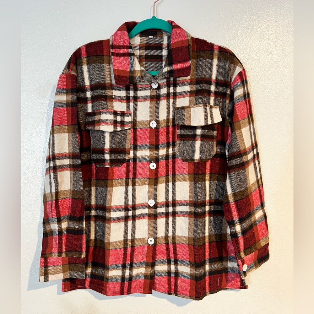 NWT Plaid Button Down flannel
